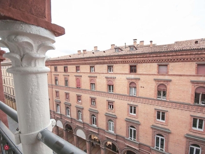 Appartamento in Vendita in Via dell'Indipendenza a Bologna