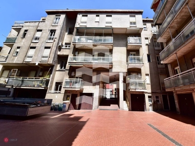 Appartamento in Vendita in Via Giorgio Stephenson 16 a Milano