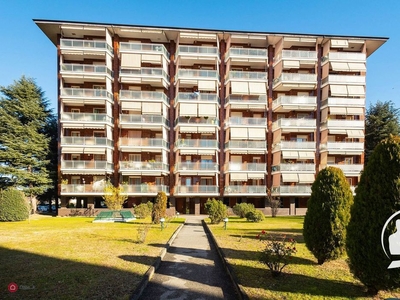 Appartamento in Vendita in Via Lanzo 162 -164 a Torino