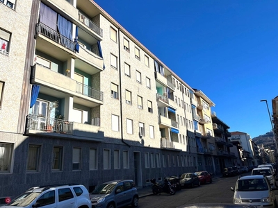 Appartamento in Vendita in Via Oslavia 11 a Torino