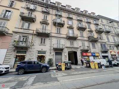 Appartamento in Vendita in Via Vanchiglia 30 a Torino