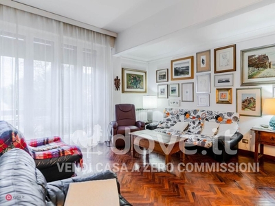 Appartamento in Vendita in Viale Francesco Redi 61 a Firenze