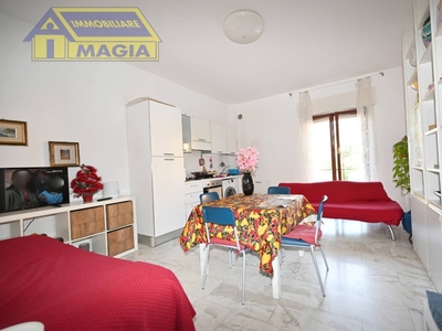 Bilocale ad Ascoli Piceno, 1 bagno, 60 m², 1° piano, ascensore