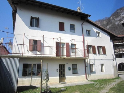 Casa bicamere con giardino esclusivo a Caneva