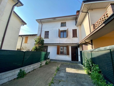 Casa indipendente con giardino a San Daniele Po