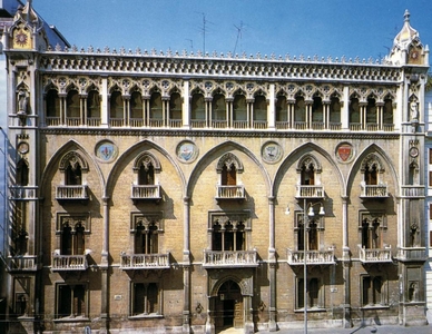 Palazzo in Corso vittorio emanuele, Bari, 4810 m², ascensore