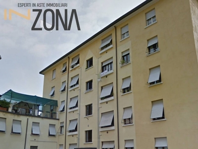 Quadrilocale in Quartiere Giacomo Perlasca, Brescia, 1 bagno, 81 m²