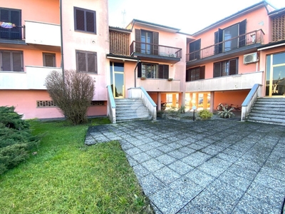 Appartamento in vendita a Cremosano