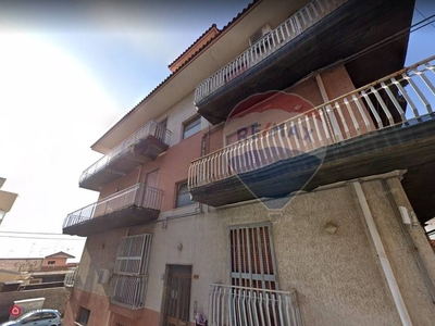 Appartamento in Vendita in Via Finocchiari 178 a Aci Catena