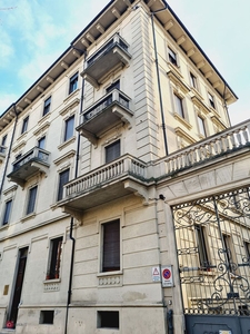 Appartamento in Vendita in Corso DANTE 20 a Cuneo