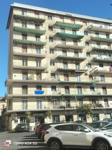 Appartamento in Vendita in Piazza Pietro Lupo a Catania