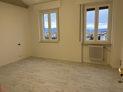 Appartamento in Vendita in Piazzale Gio Batta Cella a Udine