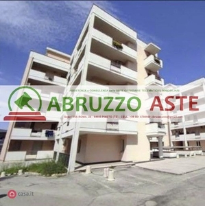 Appartamento in Vendita in Strada Pandolfi 11 a Pescara