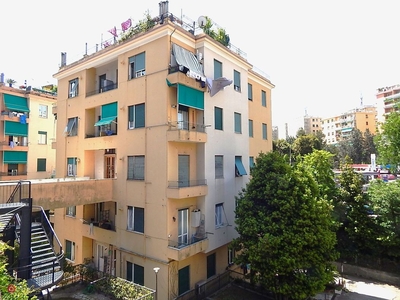Appartamento in Vendita in Via Borgoratti 37 a Genova