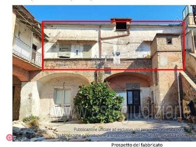Appartamento in Vendita in Via Caprio Maddaloni 48 a Caserta