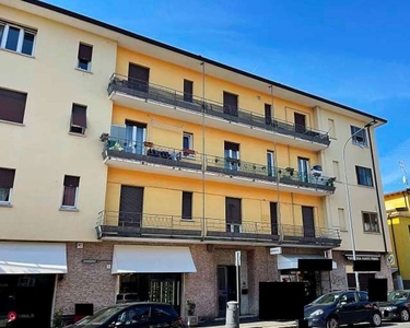 Appartamento in Vendita in Via Crotte 27 -25 a Brescia