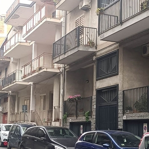 Appartamento in Vendita in Via G. Galilei 43 a Paternò