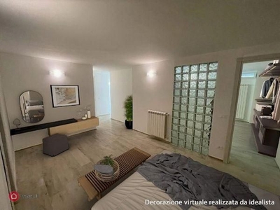 Appartamento in Vendita in Via Genova 25 a Carrara