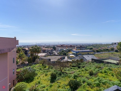 Appartamento in Vendita in Via Giorgio Arcoleo 24 a Gravina di Catania