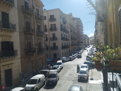 Appartamento in Vendita in Via la masa a Palermo