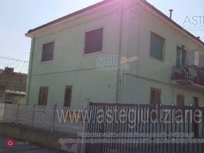 Appartamento in Vendita in Via Lago di Nemi 26 a Pescara