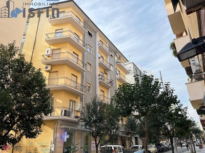 Appartamento in Vendita in Via Luigi Miceli 11 a Cosenza