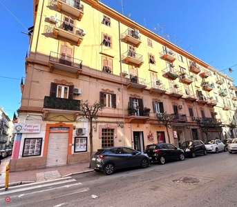 Appartamento in Vendita in Via OBERDAN a Taranto