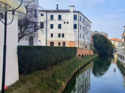 Appartamento in Vendita in Via Roggia a Treviso
