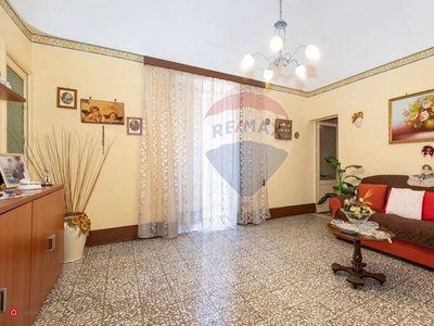 Appartamento in Vendita in Via Santa Maria dell'Aiuto a Catania