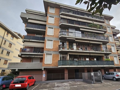 Appartamento in Vendita in Via Toce 4 a Verona