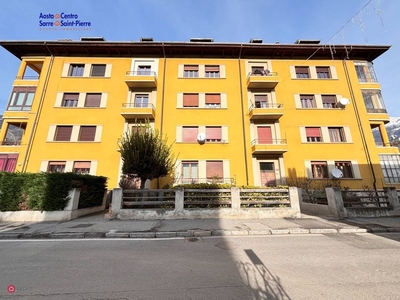 Appartamento in Vendita in Via Tourneuve 38 a Aosta