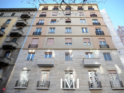 Appartamento in Vendita in Viale Giustiniano 6 a Milano