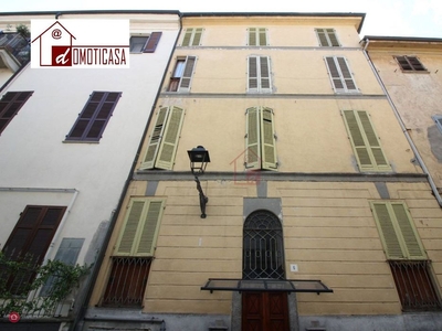 Appartamento in Vendita in Vicolo Francesco Leale 7 a Vercelli