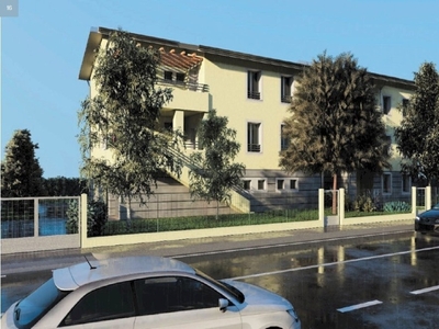 Appartamento in Via Forli, San Pietro in Casale, 5 locali, con box