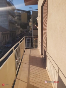 Casa Bi/Trifamiliare in Vendita in Via Piemonte a Messina