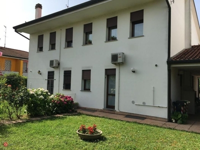 Casa Bi/Trifamiliare in Vendita in Via s. Rizzieri a Rovigo