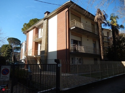 Casa Bi/Trifamiliare in Vendita in Viale II Giugno a Forlì