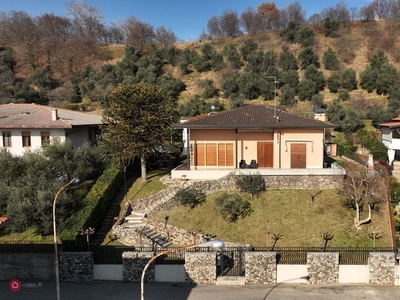 Casa indipendente in Vendita in Via col di Grado a Bassano del Grappa