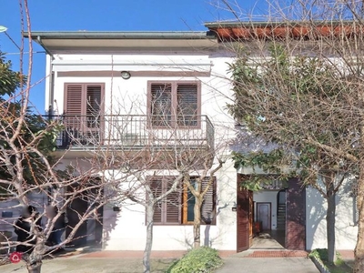 Casa indipendente in Vendita in Via Matteo Degli Organi 178 a Prato