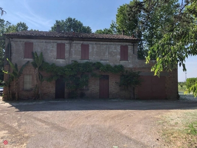 Casa indipendente in Vendita in Via Ravegnana 905 a Ravenna