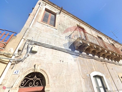 Casa indipendente in Vendita in Via Samuele 43 a Catania