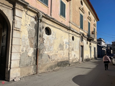 Casa indipendente in Vendita in Via San Donato a Caserta