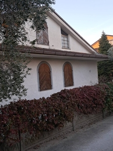 Casa indipendente in Via Modonana, Monte Giberto, 12 locali, 3 bagni