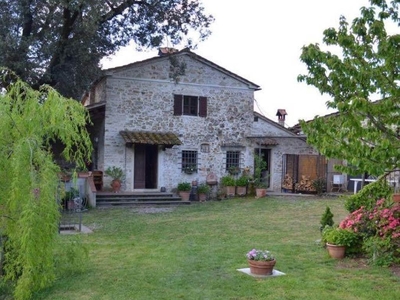 Colonica in vendita a Barberino Di Mugello Firenze Galliano