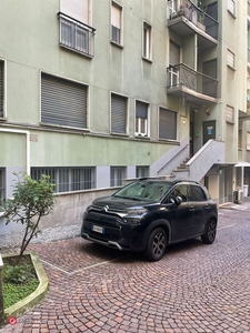 Garage/Posto auto in Vendita in Via Andrea Costa 31 a Milano