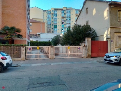 Garage/Posto auto in Vendita in Via Gianfrancesco Re 83 a Torino