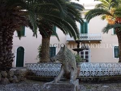 Indipendente - Villa a Antignano, Livorno