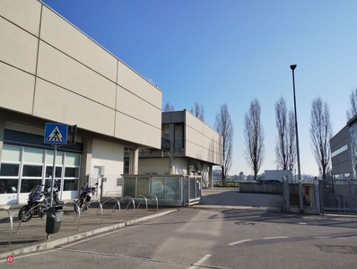 Laboratorio in Vendita in dell'Industria 7 a Bergamo