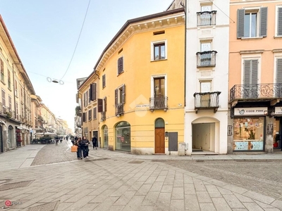 Negozio/Locale commerciale in Vendita in Corso Garibaldi 2 a Cremona