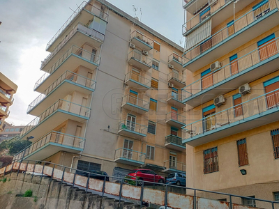 Quadrilocale in vendita in viale principe umberto 61, Messina